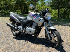 HONDA MOTOS CB 500 /1999 RT 811 VEÍCULOS ARROIO DO MEIO / Carros no Vale