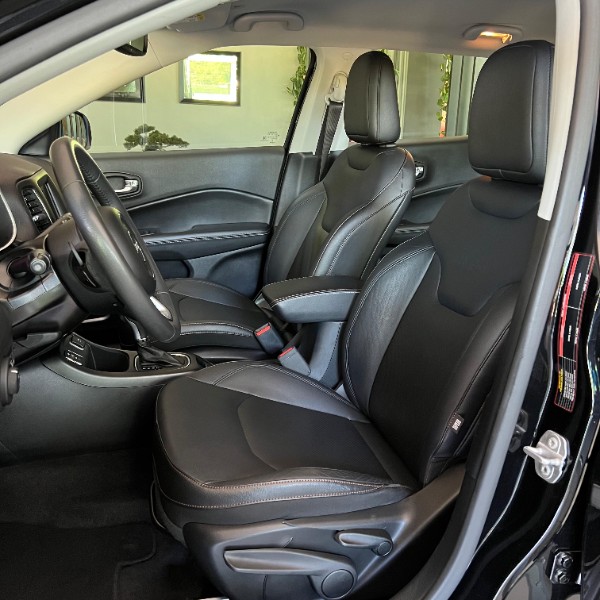 JEEP COMPASS LONGITUDE 2.0 16V 2018/2018 JOÃO CARROS MULTIMARCAS GUAPORÉ / Carros no Vale