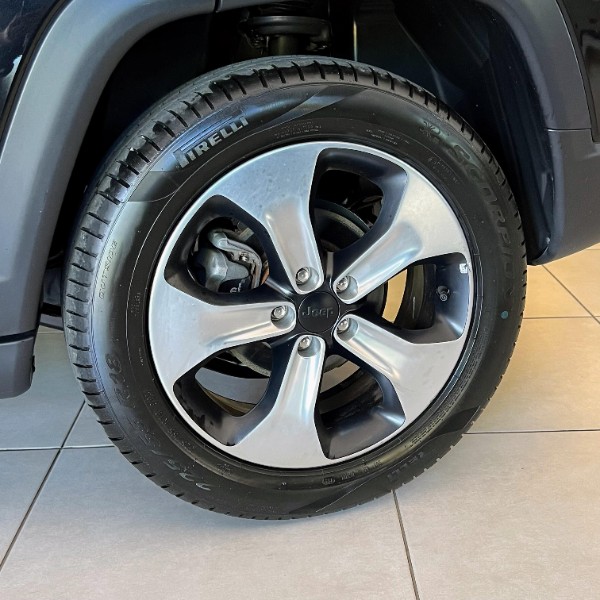 JEEP COMPASS LONGITUDE 2.0 16V 2018/2018 JOÃO CARROS MULTIMARCAS GUAPORÉ / Carros no Vale