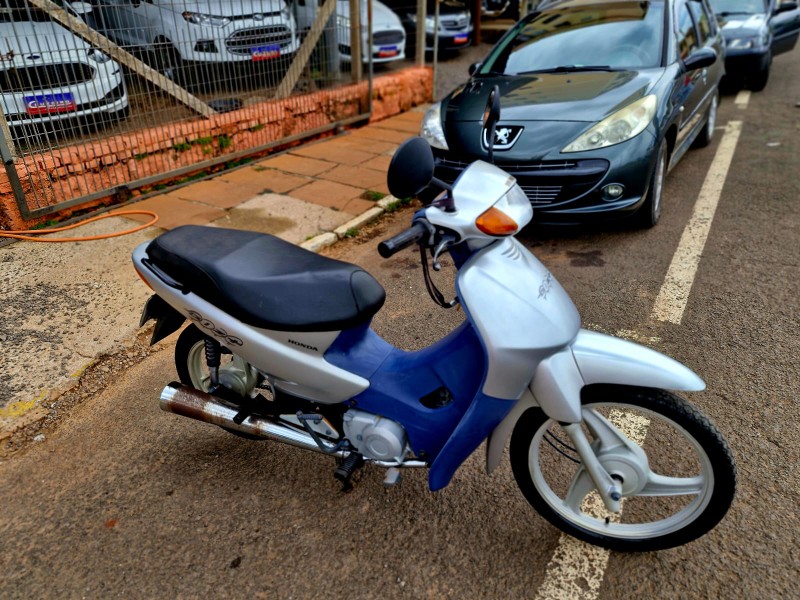 HONDA MOTOS BIZ 100 ES 2005/2005 CRUZEIRO MULTIMARCAS CRUZEIRO DO SUL / Carros no Vale