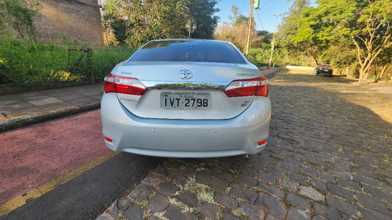 TOYOTA COROLLA 2.0 XEI 2014/2015 FERNANDO AUTOMÓVEIS | REVENDA DE CARROS ARROIO DO MEIO ARROIO DO MEIO / Carros no Vale