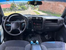 CHEVROLET S10 2.8 SERTÕES 4X4 12V 2005/2005 LS MULTIMARCAS VENÂNCIO AIRES / Carros no Vale