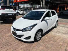 HYUNDAI HB20 1.0 COMFORT 12V FLEX 4P MANUAL 2015/2015 AR MULTIMARCAS VENÂNCIO AIRES / Carros no Vale