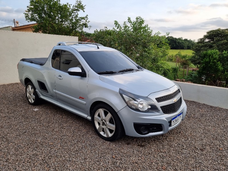 CHEVROLET MONTANA 1.4 MPFI SPORT CS 8V FLEX 2P MANUAL 2011/2011 MG VEÍCULOS ARROIO DO MEIO / Carros no Vale
