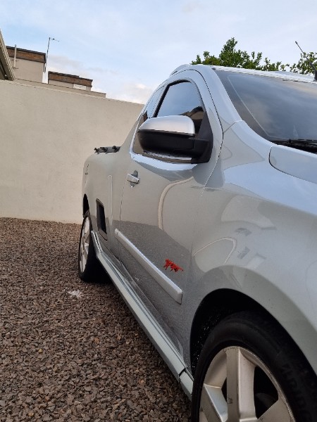 CHEVROLET MONTANA 1.4 MPFI SPORT CS 8V FLEX 2P MANUAL 2011/2011 MG VEÍCULOS ARROIO DO MEIO / Carros no Vale