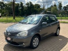 TOYOTA ETIOS 1.3 XS 16V FLEX 4P MANUAL /2013 NEURI VEÍCULOS LAJEADO / Carros no Vale