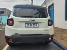 JEEP RENEGADE 1.8 16V FLEX SPORT 4P MANUAL 2016/2016 ADRIANO VEÍCULOS CRUZEIRO DO SUL / Carros no Vale