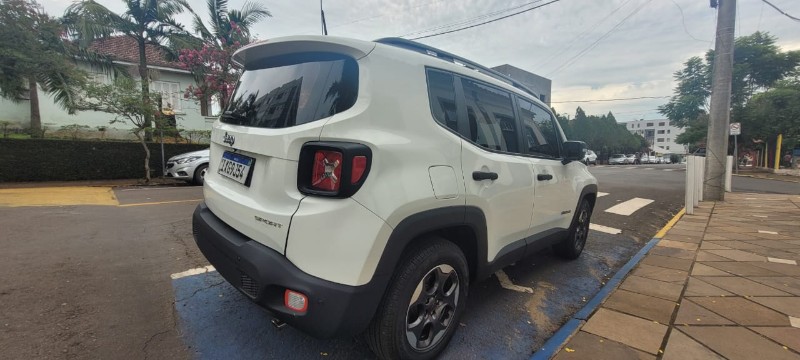 JEEP RENEGADE 1.8 16V FLEX SPORT 4P MANUAL 2016/2016 ADRIANO VEÍCULOS CRUZEIRO DO SUL / Carros no Vale