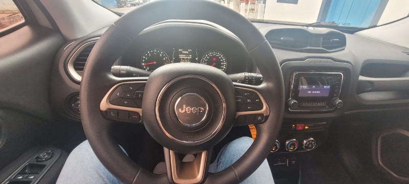 JEEP RENEGADE 1.8 16V FLEX SPORT 4P MANUAL 2016/2016 ADRIANO VEÍCULOS CRUZEIRO DO SUL / Carros no Vale