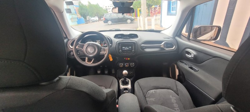 JEEP RENEGADE 1.8 16V FLEX SPORT 4P MANUAL 2016/2016 ADRIANO VEÍCULOS CRUZEIRO DO SUL / Carros no Vale