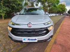 FIAT TORO 1.8 16V EVO FREEDOM 4X2 2016/2017 FERNANDO AUTOMÓVEIS | REVENDA DE CARROS ARROIO DO MEIO ARROIO DO MEIO / Carros no Vale
