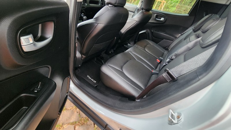 FIAT TORO 1.8 16V EVO FREEDOM 4X2 2016/2017 FERNANDO AUTOMÓVEIS | REVENDA DE CARROS ARROIO DO MEIO ARROIO DO MEIO / Carros no Vale