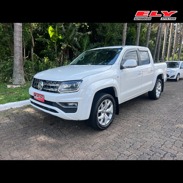 VOLKSWAGEN AMAROK 2.0 HIGHLINE 4X4 CD 16V TURBO INTERCOOLER DIESEL 4P AUTOMÁTICO 2019/2019 ELY AUTOMÓVEIS LAJEADO / Carros no Vale