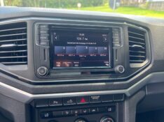 VOLKSWAGEN AMAROK 2.0 HIGHLINE 4X4 CD 16V TURBO INTERCOOLER DIESEL 4P AUTOMÁTICO 2019/2019 ELY AUTOMÓVEIS LAJEADO / Carros no Vale
