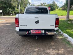 VOLKSWAGEN AMAROK 2.0 HIGHLINE 4X4 CD 16V TURBO INTERCOOLER DIESEL 4P AUTOMÁTICO 2019/2019 ELY AUTOMÓVEIS LAJEADO / Carros no Vale
