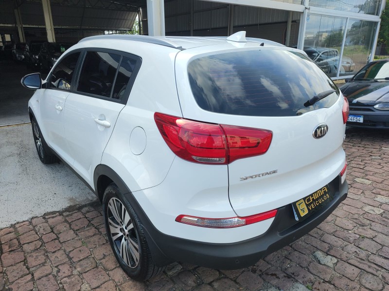 KIA SPORTAGE 2.0 LX 4X2 16V FLEX 4P AUTOMÁTICO /2015 CHIMA VEÍCULOS VENÂNCIO AIRES / Carros no Vale