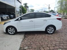 HYUNDAI HB20S 1.6 PREMIUM 16V FLEX 4P AUTOMÁTICO /2017 CHIMA VEÍCULOS VENÂNCIO AIRES / Carros no Vale