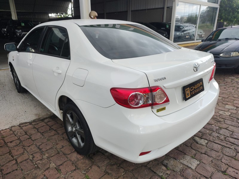 TOYOTA COROLLA 1.8 GLI /2014 CHIMA VEÍCULOS VENÂNCIO AIRES / Carros no Vale