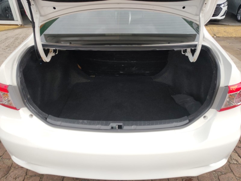 TOYOTA COROLLA 1.8 GLI /2014 CHIMA VEÍCULOS VENÂNCIO AIRES / Carros no Vale