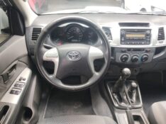 TOYOTA HILUX 3.0 STD 4X4 16V /2012 CHIMA VEÍCULOS VENÂNCIO AIRES / Carros no Vale