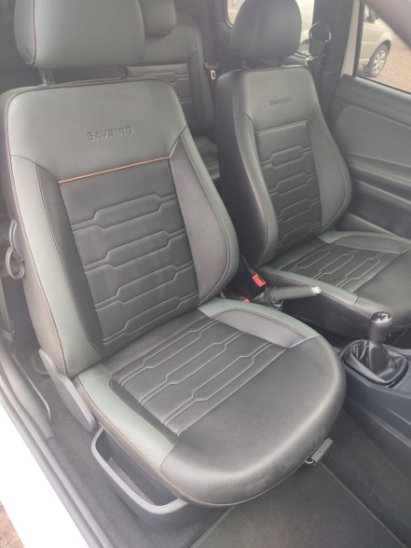 VOLKSWAGEN SAVEIRO 1.6 EXTREME CD /2024 CHIMA VEÍCULOS VENÂNCIO AIRES / Carros no Vale