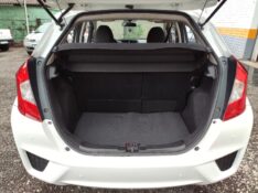 HONDA FIT 1.5 LX 16V FLEX 4P AUTOMÁTICO 2015/2015 ROSAUTO VEÍCULOS VENÂNCIO AIRES / Carros no Vale