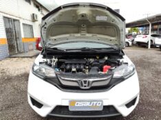 HONDA FIT 1.5 LX 16V FLEX 4P AUTOMÁTICO 2015/2015 ROSAUTO VEÍCULOS VENÂNCIO AIRES / Carros no Vale