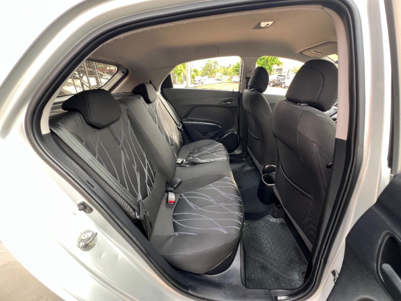 HYUNDAI HB20 COMFORT 1.0 12V FLEX 2014/2014 AR MULTIMARCAS VENÂNCIO AIRES / Carros no Vale