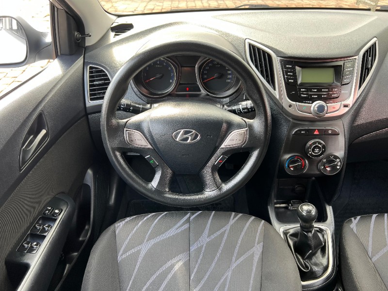 HYUNDAI HB20 COMFORT 1.0 12V FLEX 2014/2014 AR MULTIMARCAS VENÂNCIO AIRES / Carros no Vale