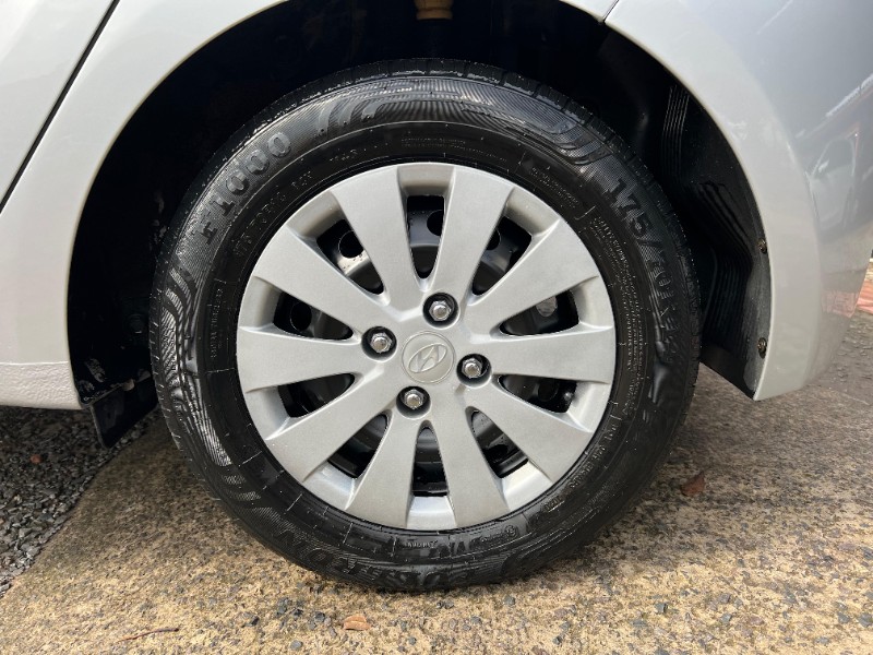 HYUNDAI HB20 COMFORT 1.0 12V FLEX 2014/2014 AR MULTIMARCAS VENÂNCIO AIRES / Carros no Vale