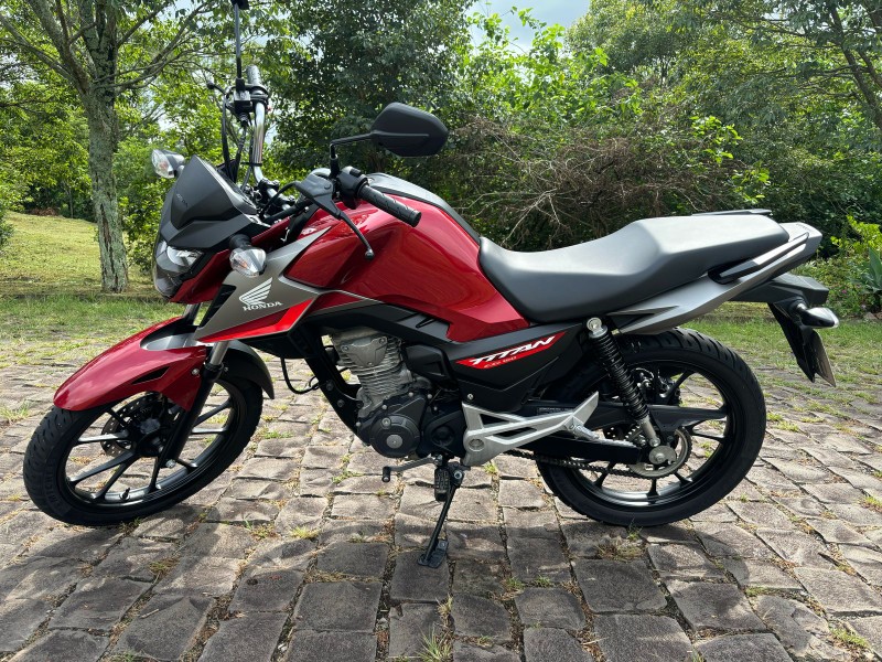 HONDA MOTOS CG 160 TITAN /2025 RT 811 VEÍCULOS ARROIO DO MEIO / Carros no Vale