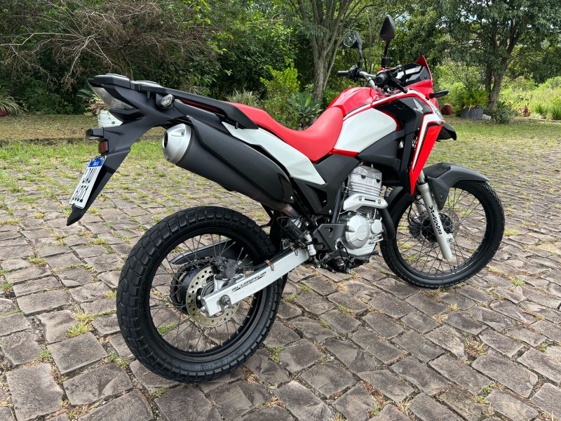 HONDA MOTOS XRE 300 /2021 RT 811 VEÍCULOS ARROIO DO MEIO / Carros no Vale