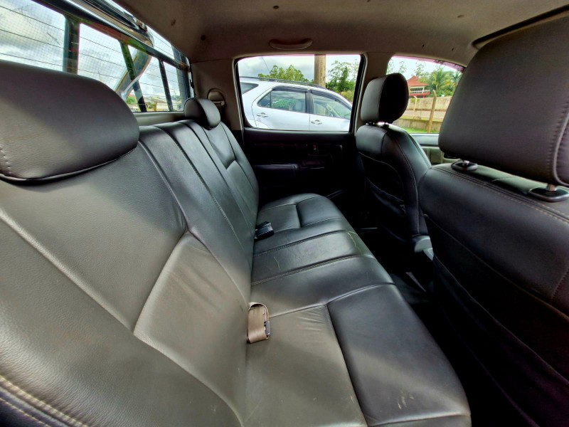 TOYOTA HILUX CD SRV D4-D 4X4 3.0 TDI DIES 2013/2013 CRUZEIRO MULTIMARCAS CRUZEIRO DO SUL / Carros no Vale