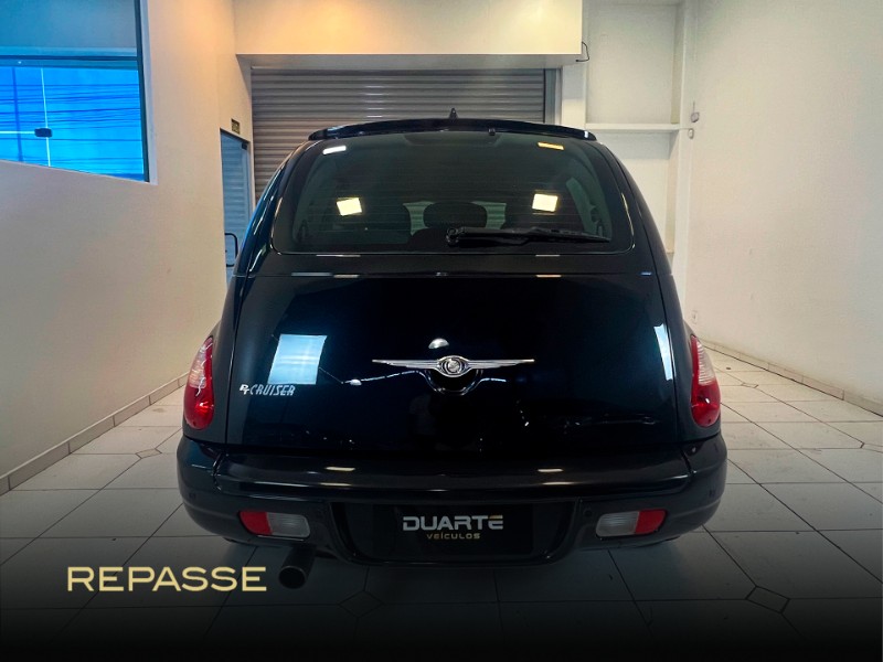 CHRYSLER PT CRUISER 2.4 CLASSIC 16V GASOLINA 4P AUTOMÁTICO 2008/2008 DUARTE VEÍCULOS PORTO ALEGRE / Carros no Vale