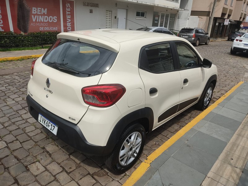 RENAULT KWID ZEN 1.0 2018/2018 ALTERNATIVA VEÍCULOS LAJEADO / Carros no Vale