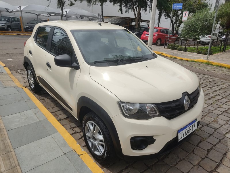 RENAULT KWID ZEN 1.0 2018/2018 ALTERNATIVA VEÍCULOS LAJEADO / Carros no Vale