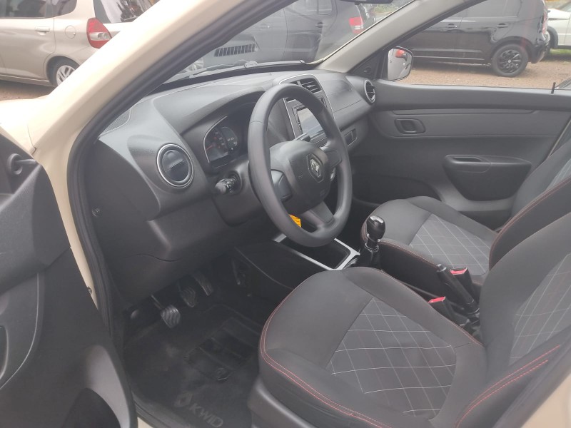 RENAULT KWID ZEN 1.0 2018/2018 ALTERNATIVA VEÍCULOS LAJEADO / Carros no Vale