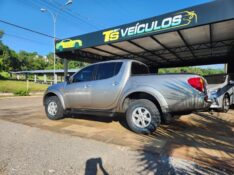 MITSUBISHI L200 TRITON 3.2 HPE 4X4 CD 16V TURBO INTERCOOLER DIESEL 4P MANUAL 2012/2013 TS VEÍCULOS ANTA GORDA / Carros no Vale