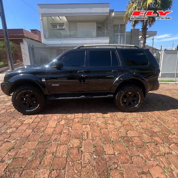 MITSUBISHI PAJERO SPORT PAJERO SPORT HPE 2.5 4X4 DIESEL AUT. 2010/2010 ELY AUTOMÓVEIS LAJEADO / Carros no Vale