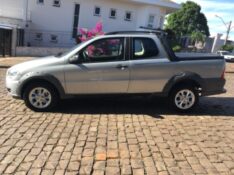 FIAT STRADA WORKING 1.4 MPI FIRE FLEX 8V CD 2010/2010 COMPLETO VEÍCULOS GUAPORÉ / Carros no Vale