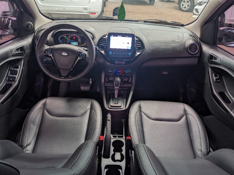 FORD KA 1.5 SEDAN TITANIUM 12V FLEX 4P AUT. 2019/2020 RICARDO VEÍCULOS TEUTÔNIA / Carros no Vale