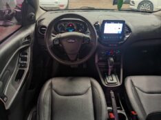 FORD KA 1.5 SEDAN TITANIUM 12V FLEX 4P AUT. 2019/2020 RICARDO VEÍCULOS TEUTÔNIA / Carros no Vale