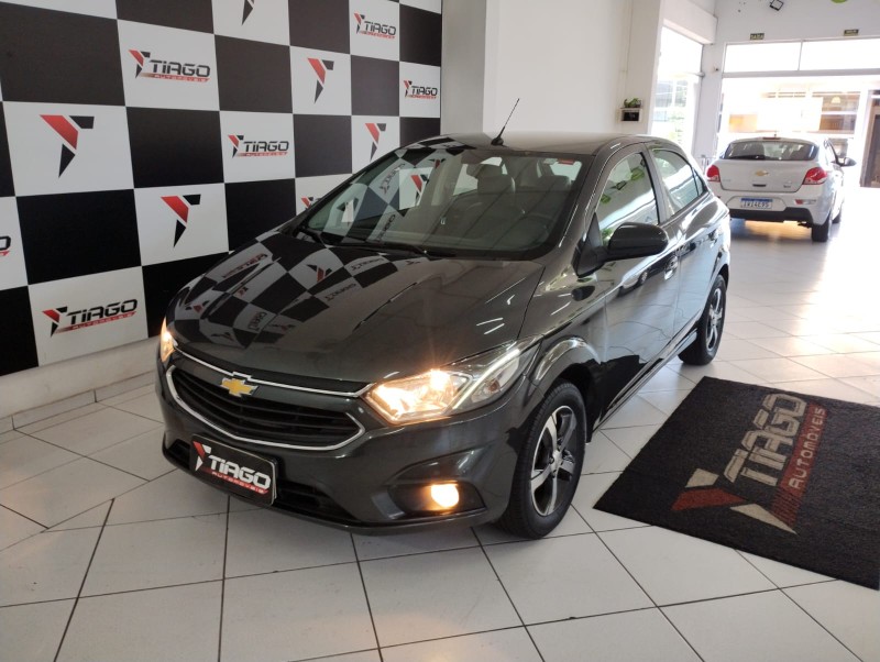 CHEVROLET ONIX HATCH LTZ 1.4 8V FLEXPOWER 5P MEC. 2018/2018 TIAGO AUTOMÓVEIS VENÂNCIO AIRES / Carros no Vale