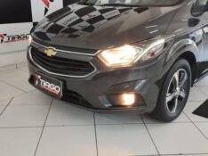 CHEVROLET ONIX HATCH LTZ 1.4 8V FLEXPOWER 5P MEC. 2018/2018 TIAGO AUTOMÓVEIS VENÂNCIO AIRES / Carros no Vale