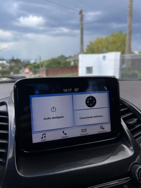 FORD KA FREESTYLE 1.5 FLEX AT 2019/2019 LS MULTIMARCAS VENÂNCIO AIRES / Carros no Vale