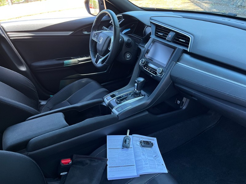 HONDA CIVIC 2.0 SEDAN SPORT 16V 2019/2019 BOSCO AUTOMÓVEIS GUAPORÉ / Carros no Vale