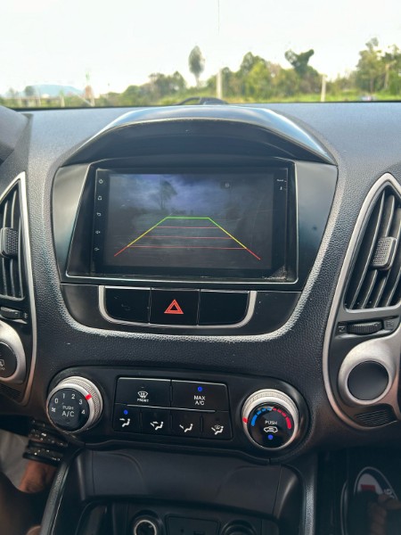 HYUNDAI IX 35 IX35 2.0 16V FLEX 4P AUTOMÁTICO /2011 NEURI VEÍCULOS LAJEADO / Carros no Vale