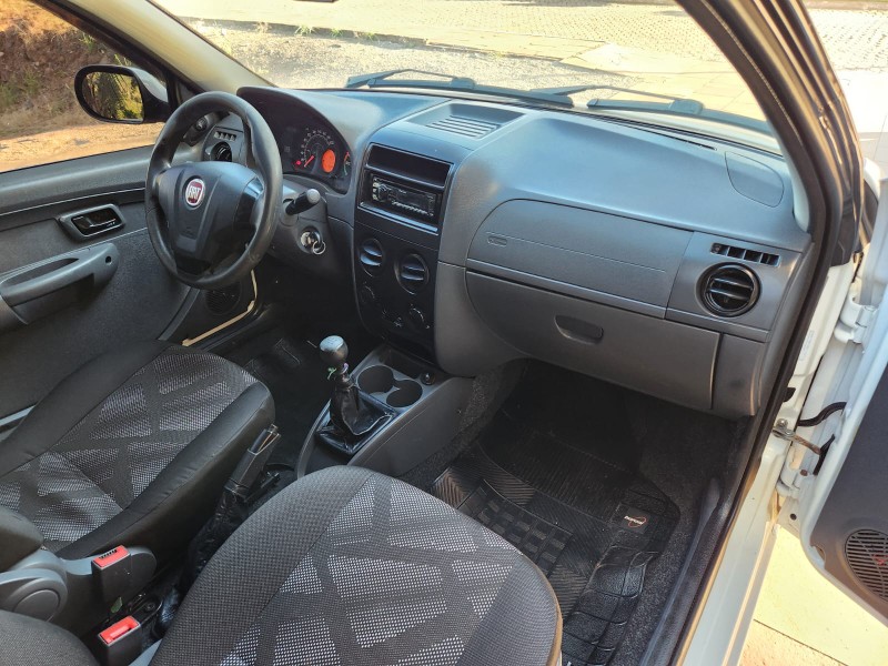 FIAT PALIO FIRE 1.0 2015/2016 TS VEÍCULOS ANTA GORDA / Carros no Vale