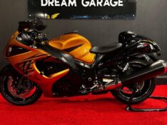 SUZUKI MOTOS GSX 1300 R HAYABUSA /2011 EXCLUSIVO VEÍCULOS SANTA CRUZ DO SUL / Carros no Vale