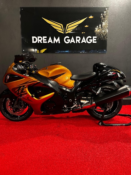 SUZUKI MOTOS GSX 1300 R HAYABUSA /2011 EXCLUSIVO VEÍCULOS SANTA CRUZ DO SUL / Carros no Vale